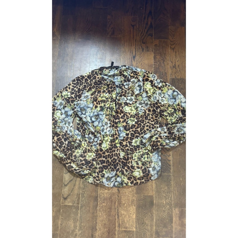 White House Black Market Blouse XXS Sheer Cheetah Floral Hidden Button Ruffle